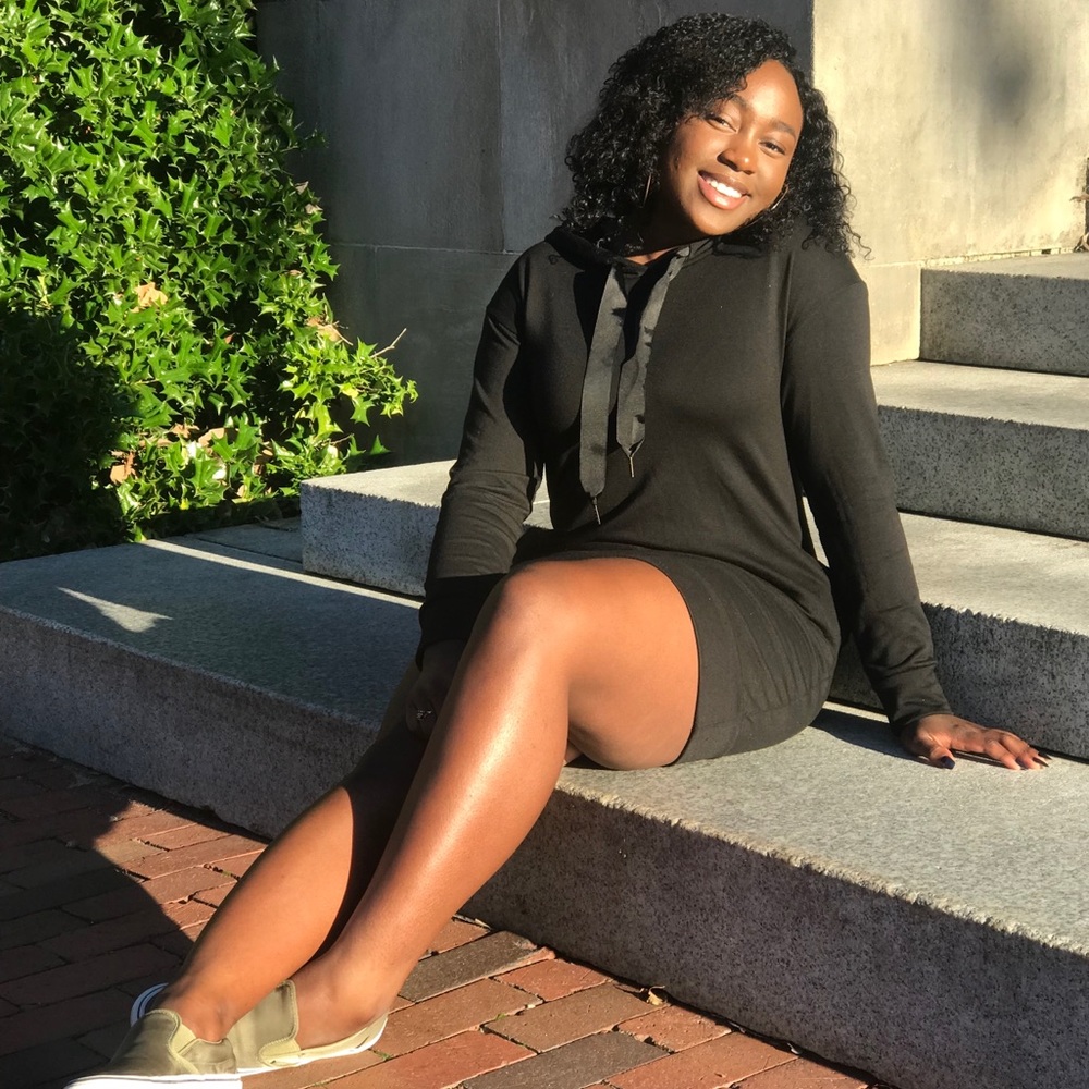 Meet your Posher, Emelda🤗